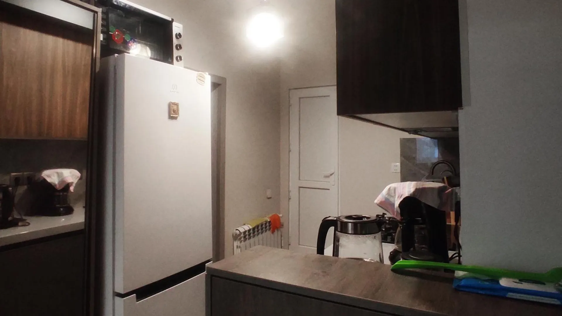 2 Room Apartment In The City Center Baku
